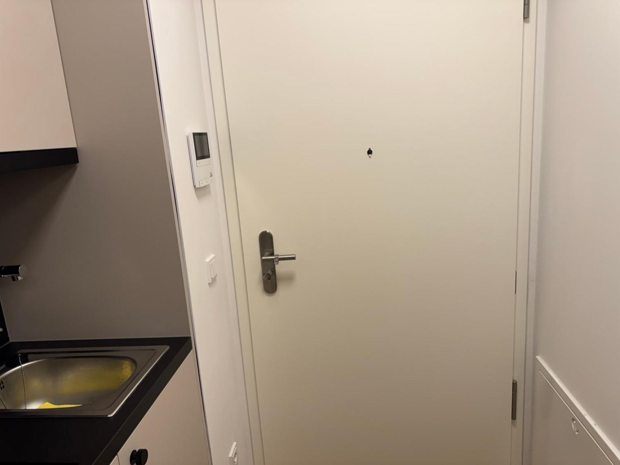 Modernes Apartment, Perfekte Lage In Berlin-adlershof Appartement